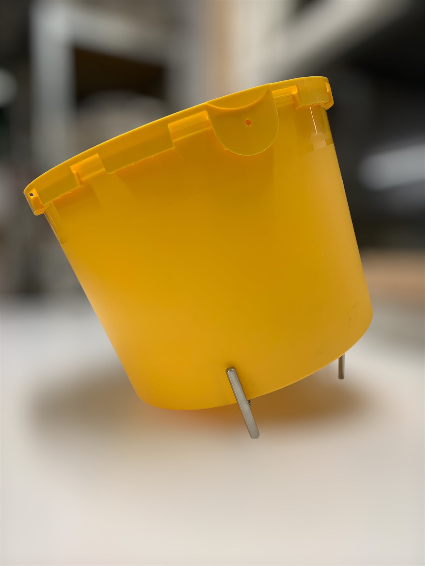 Arbeiðssligur (ergonomiskur) fótur til spann