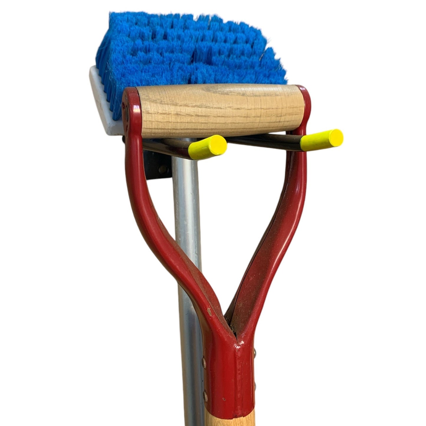 Krútsterkt upphang til amboð og reiðskap